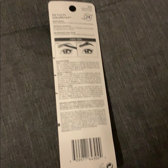 Brand new eyebrows pencil Revlon - Picture 3 of 3